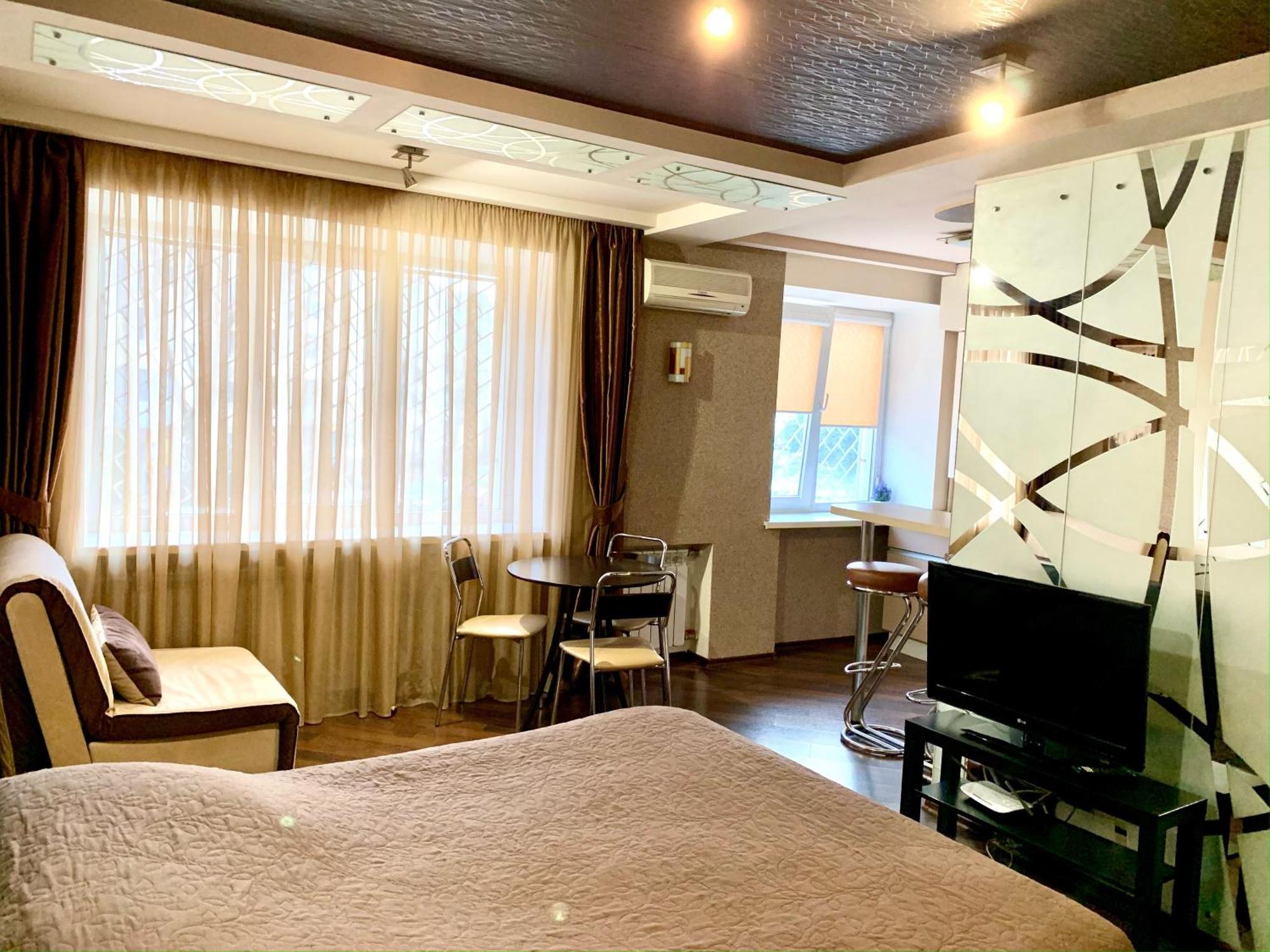 In , Prospect Nauki 19a Apartment *